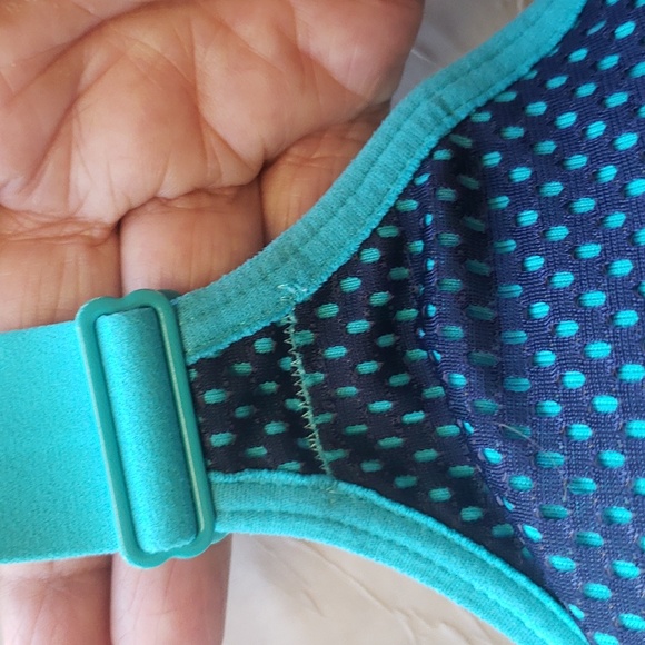VSX Sport Victoria’s Secret Sports Teal and Black Bra Mesh Pattern Sz 38C. - Picture 16 of 16